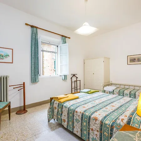 San Lazzaro By Interhome * Montevettolini